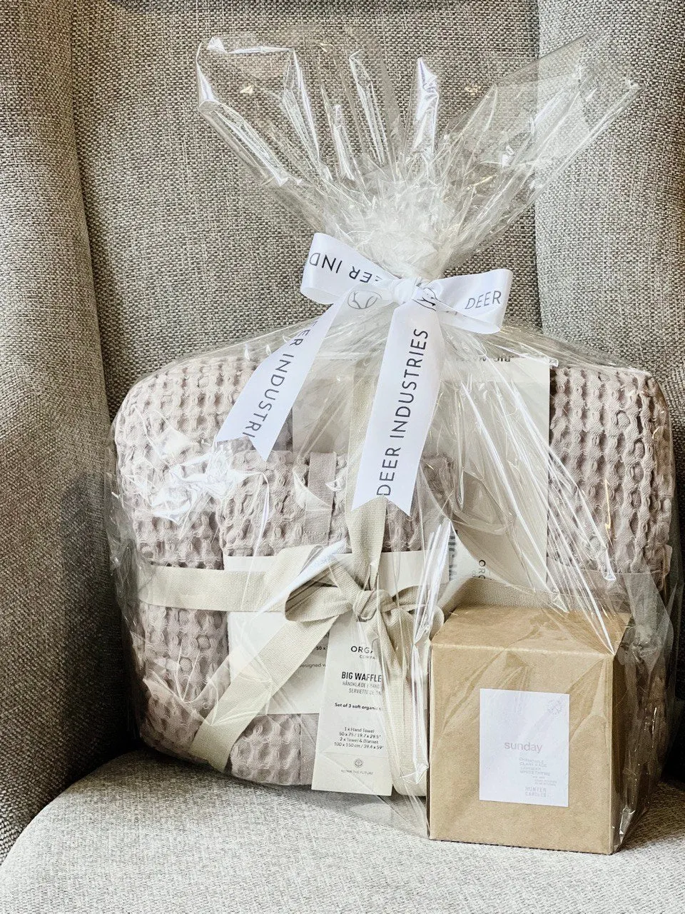 Big Waffle Towel & Candle Gift Set