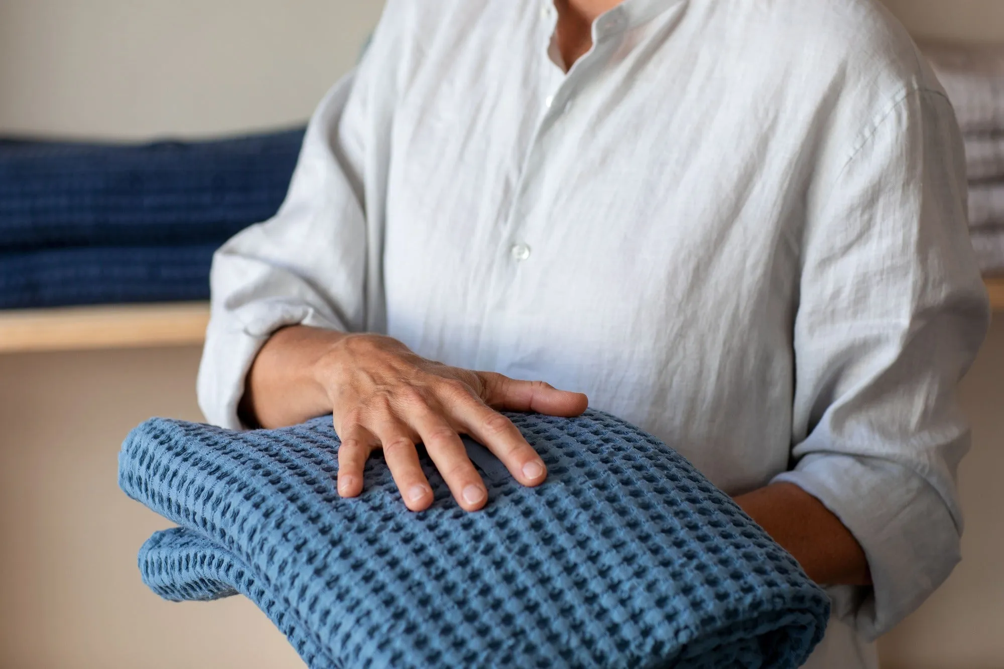 The Organic Company Big Waffle Towel & Blanket Grey Blue